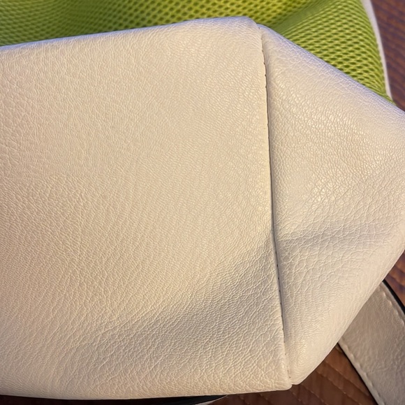 Backpack - Picture 7 of 10